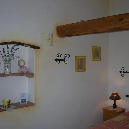 Alloggio per agriturismo La Mesenda &